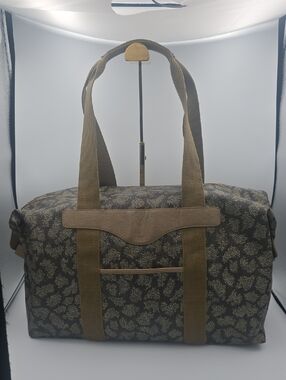 Yves Saint Laurent Vintage Tan & Gray Giraffe Patterned Large Weekender (EUC)🦒✨